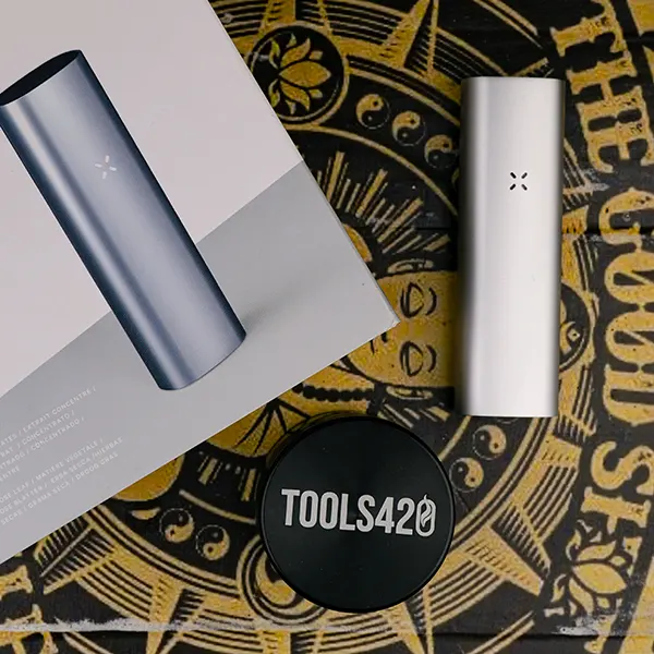 Pax 3 Front Profile with packaging and tools420 grinder