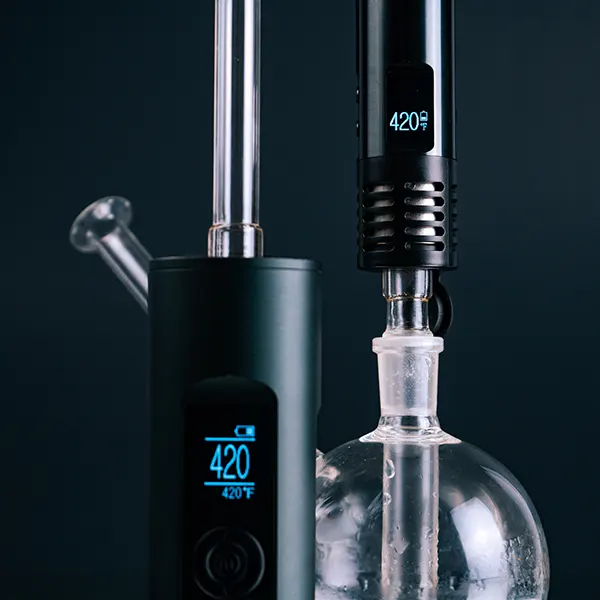 Arizer Air Max vs Solo 2 screen comparison