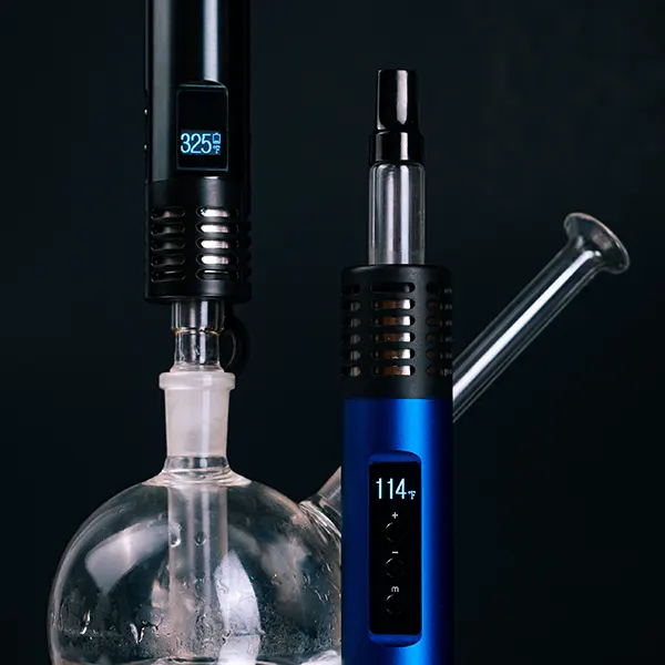 Arizer Air Max vs Solo 2 screen comparison