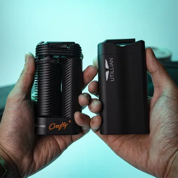 Utillian 722 vs Crafty+ Portability on hand