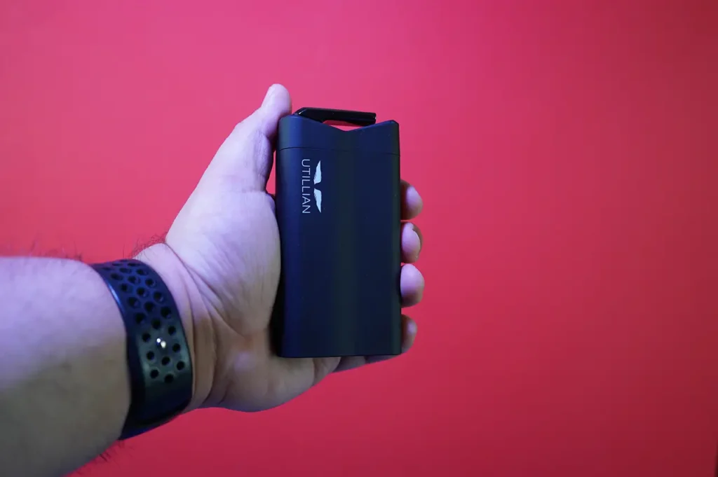 utillian 723 in hand