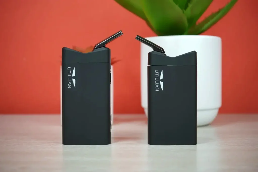 Side by side size and design comparison between Utillian 850 and Utillian 723 vaporizers